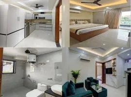 Hotel Luxury 1 BHK Serviced Apartments Near Artemis Hospital Sector 52