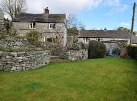 2 Bed in Ashford in the Water PK932