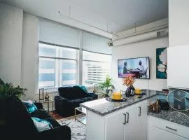 The Grandleaf Suite at Monument Circle