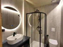 Mega Apartmaji