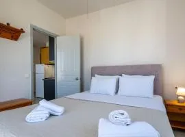 Mythos Suites-Apollo apartment