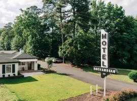 Rochambeau Roadside Inn