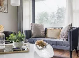 Cute 2BR 5 min to Bristol casino