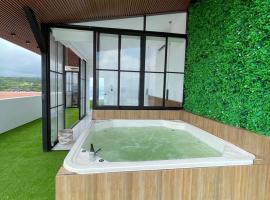 GLAMSUITE FRENTE AL MAR con HIDRO，位于蒙塔尼塔的酒店