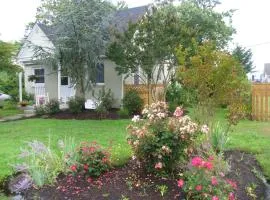 Crepe Myrtle Cottage