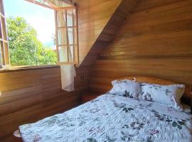 Bungalow Poetare buenos días，位于奥克萨潘帕的酒店