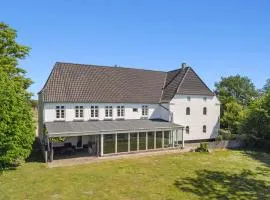 Large Holiday Home Near Tønder