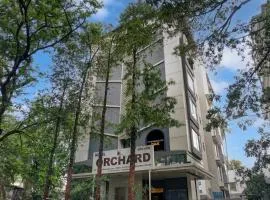 Townhouse Oak Orchard Hotel
