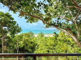 Escape Villa 2-Bedroom Luxury Retreat with Private Pool & Sea View，位于美翰的酒店
