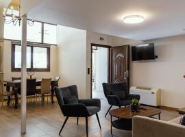 LOTOS Families Apartments 3，位于科尼察的酒店