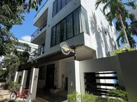 AhuraMazda House