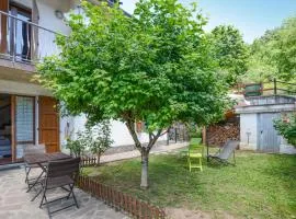 Lovely Home In Careggine