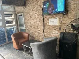 Camzy Villa Hotel