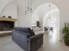 Amate' by BarbarHouse