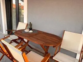 Naos Family House , Paralia Ofriniou