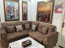DHA Karachi Condo Apartment，位于卡拉奇的酒店