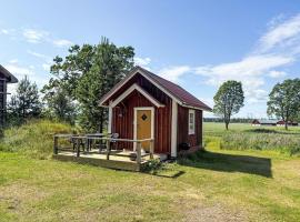 Holiday Home Skyberga Torp Lilla stugan by Interhome，位于Kumla的酒店