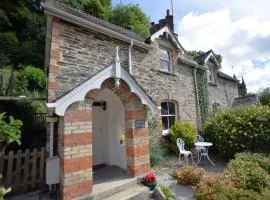 2 bed in Padstow 83130