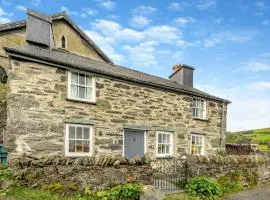 2 Bed in Betws-y-Coed SKN03