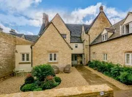 1 bed property in Tetbury 79151