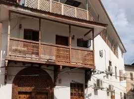 Khalifa Apartment