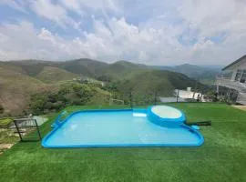 Izzat Inn Pool Villa Parunthumpara