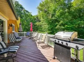 Golf Course Views and Games Galore - Vine Grove Gem!