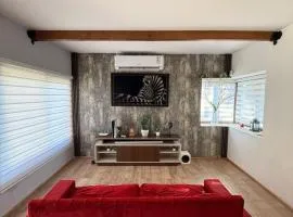 Acogedora y moderna casa de campo