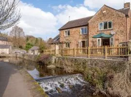 4 Bed in Bakewell PK911