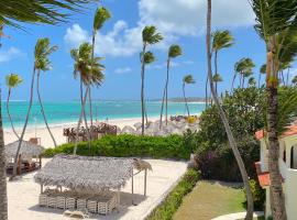 PALMERA BEACH Sol Karibes del MAR DELUXE Studios SUITES BEACH CLUB & SPA，位于蓬塔卡纳的酒店