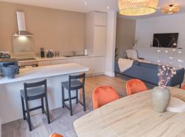 Riverside Dingle - Luxury Apt 4，位于丁格尔的酒店