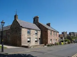 4 Bed in Bamburgh CN089