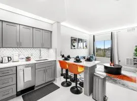 Great Location 1BR near Convention Ctr