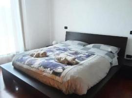 PM 23 Via Rogge Guest House，位于Rosà的酒店