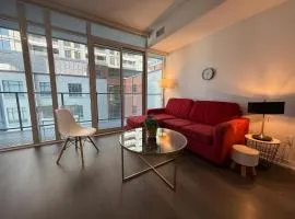 Gorgeous downtown condo