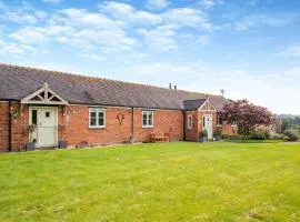 4 Bed in Bishops Offley 93215