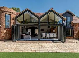 4 Bed in Wimborne Minster 64891
