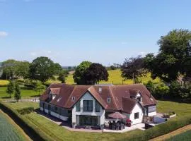 5 Bed in Madley 78646