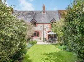 3 Bed in Winfrith Newburgh DC108