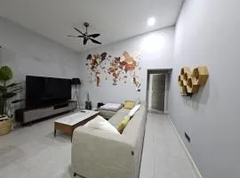 Unique House with Golf Net, Pool Table & Swimming