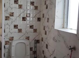 Bhira Guest House，位于Bhīra的酒店