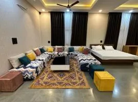 shivalay Luxury home stay
