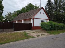 Klasszikus D&eacute;gi Pihenő，位于D&eacute;g的宠物友好酒店