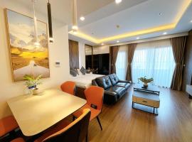 FLC Sea Tower Quy Nhơn - Căn Hộ Biển，位于归仁的酒店