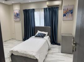 Zayed Hotel，位于Sheikh Zayed的酒店