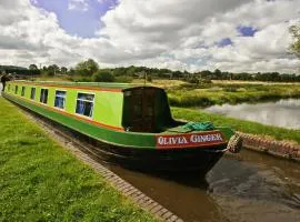 Stone - Boat - Sleeps 6 - Pet Friendly - 85ws