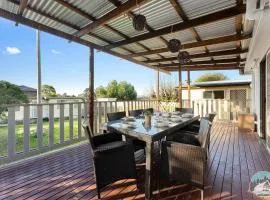 Spacious 4BR House Near Kingswood & Penrith CBD