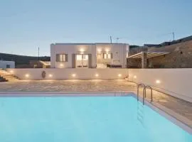 Memos Luxury Living at Kithnos