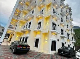 Royal Elite Hotel Kalam by Khan Familia