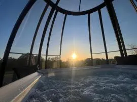 Exceptional Villa - Rural Charm